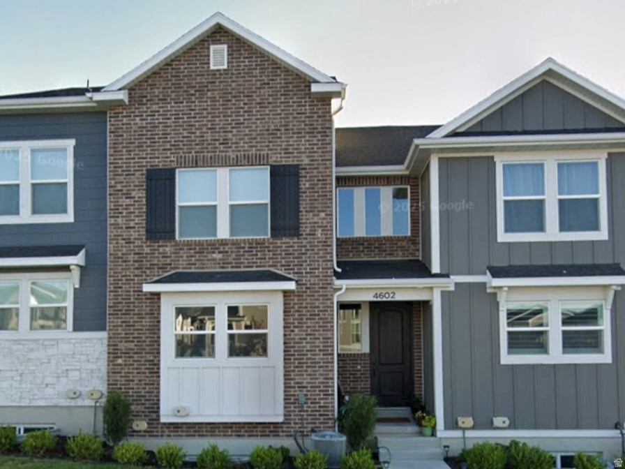 MOUNTAIN RIDGE - Residential