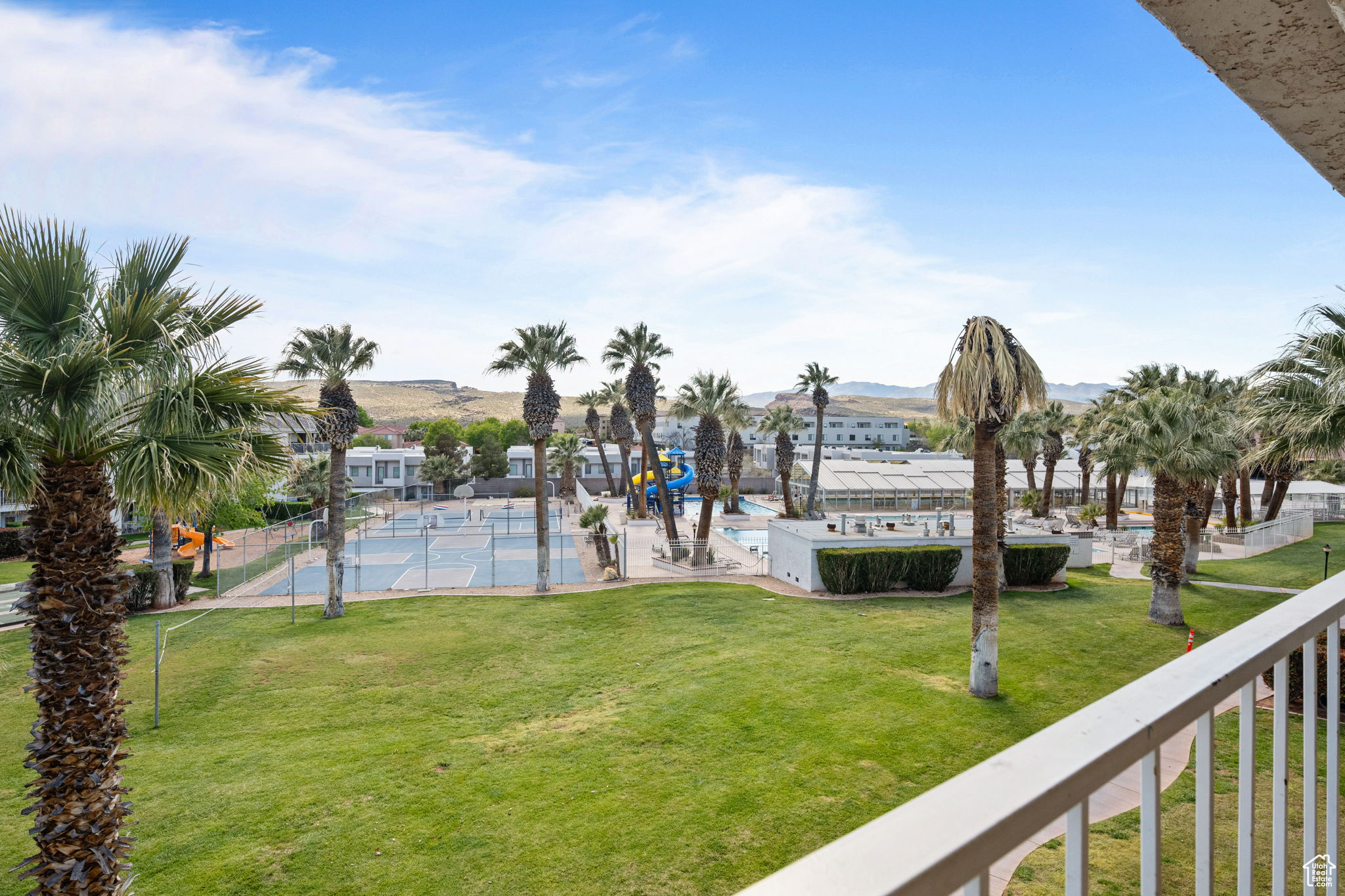 LAS PALMAS RESORT CONDO 1A - Residential