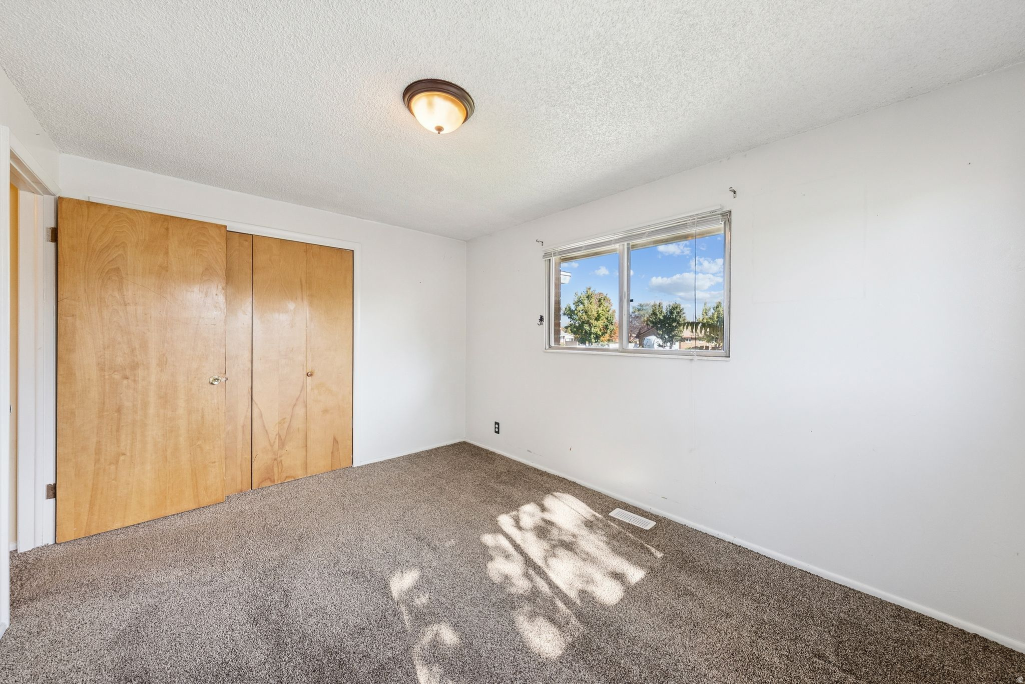 MEADOWS - Residential