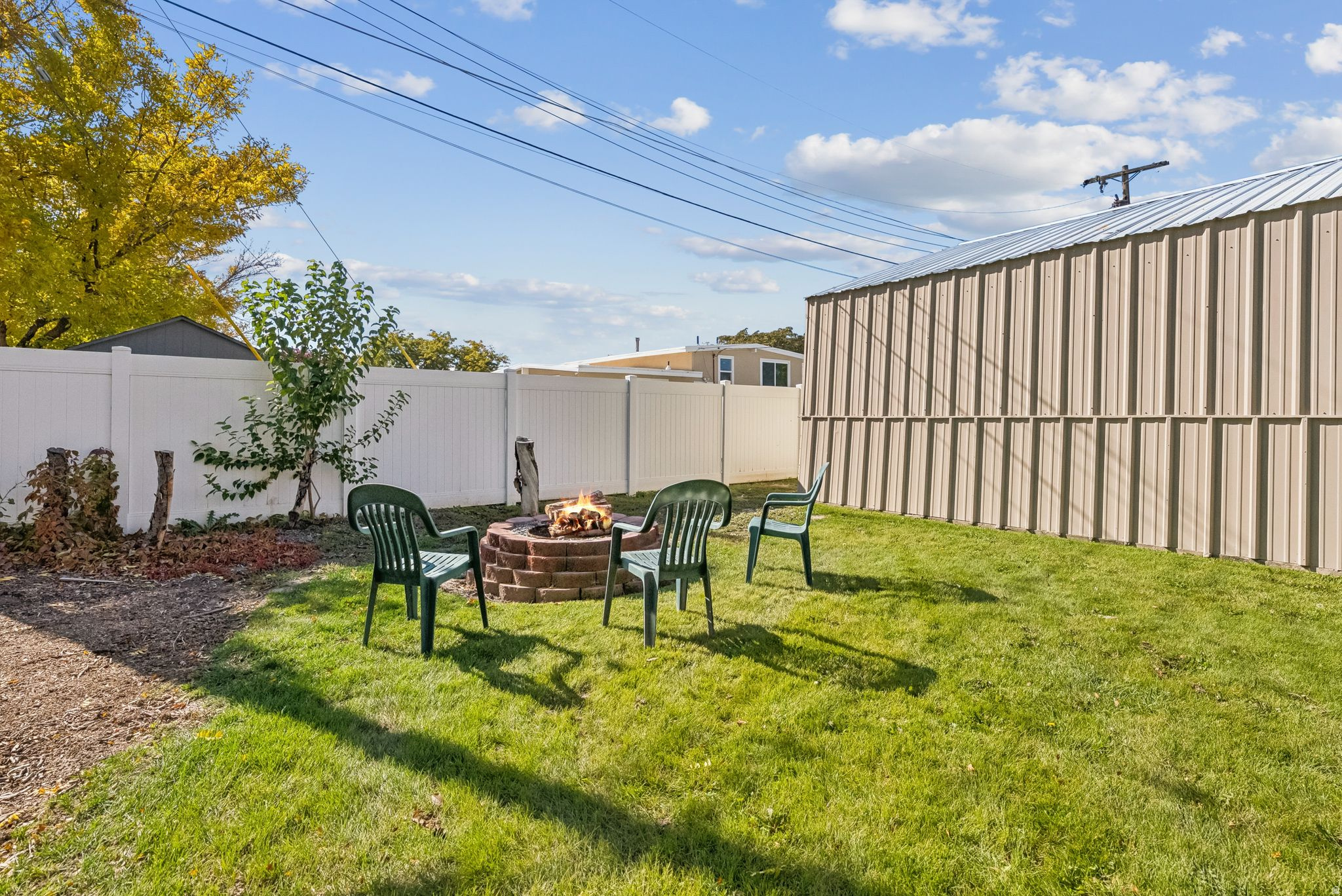 MEADOWS - Residential