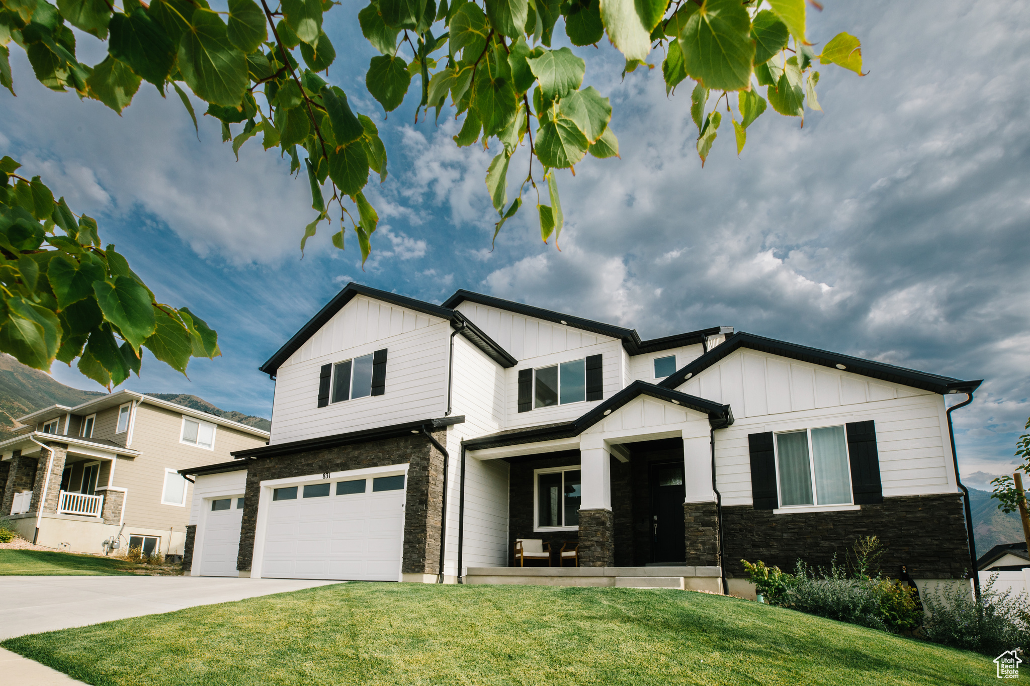 MAPLETON HEIGHTS - Residential