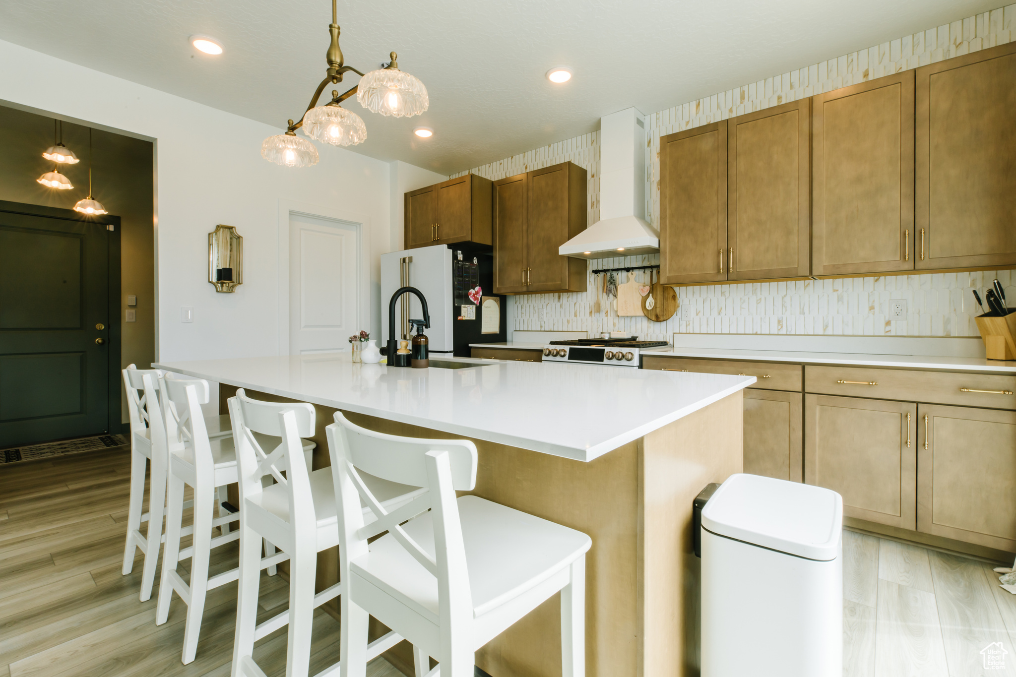 MAPLETON HEIGHTS - Residential