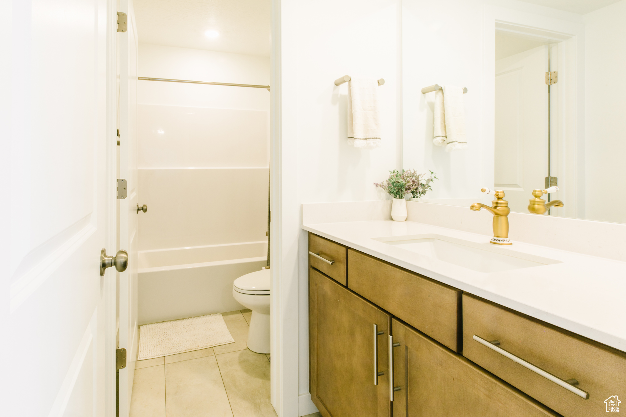 MAPLETON HEIGHTS - Residential