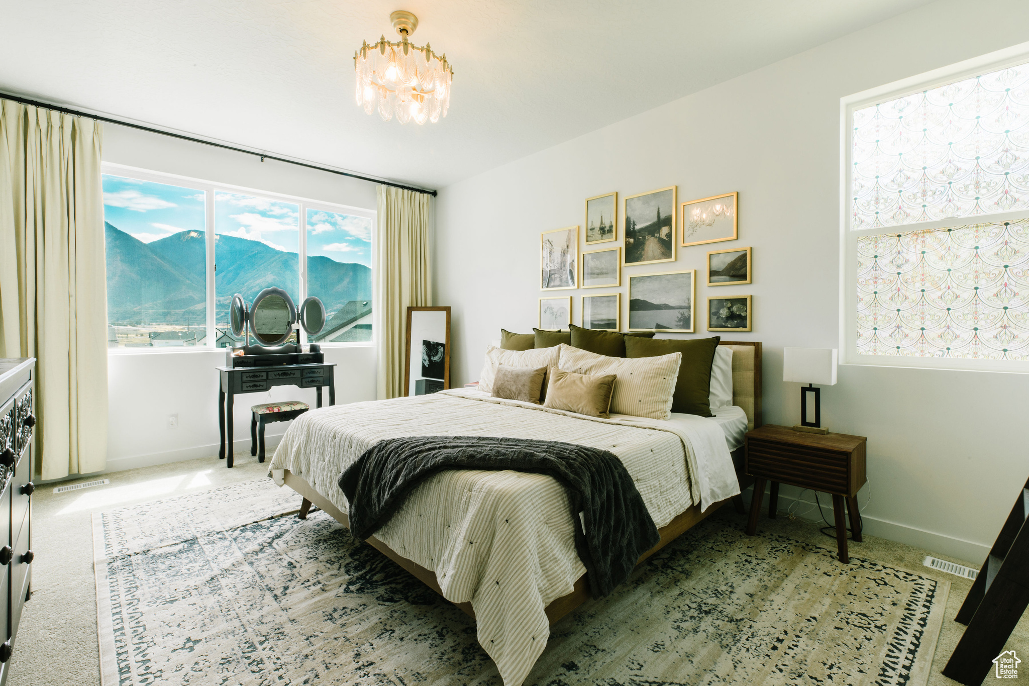 MAPLETON HEIGHTS - Residential