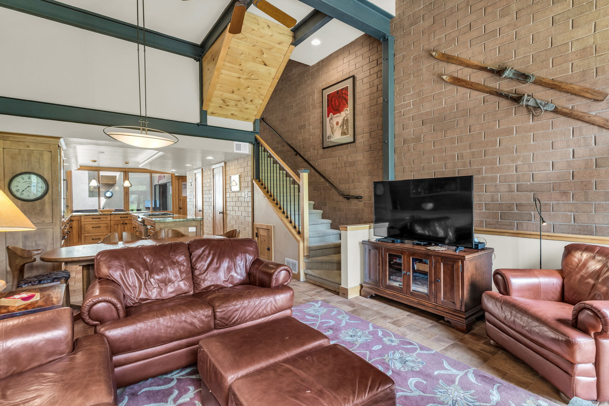 PARK AVENUE CONDOMINIUMS - Residential