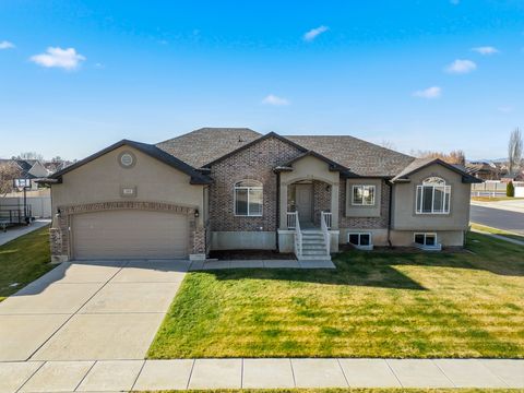 Tiny photo for 1242 S 1700 W, Syracuse, UT 84075 (MLS # 2126673)