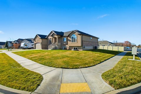 Tiny photo for 1242 S 1700 W, Syracuse, UT 84075 (MLS # 2126673)