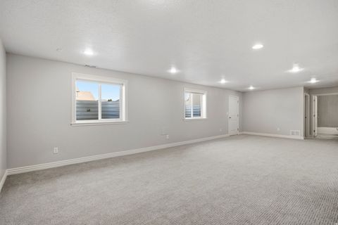 Tiny photo for 1242 S 1700 W, Syracuse, UT 84075 (MLS # 2126673)