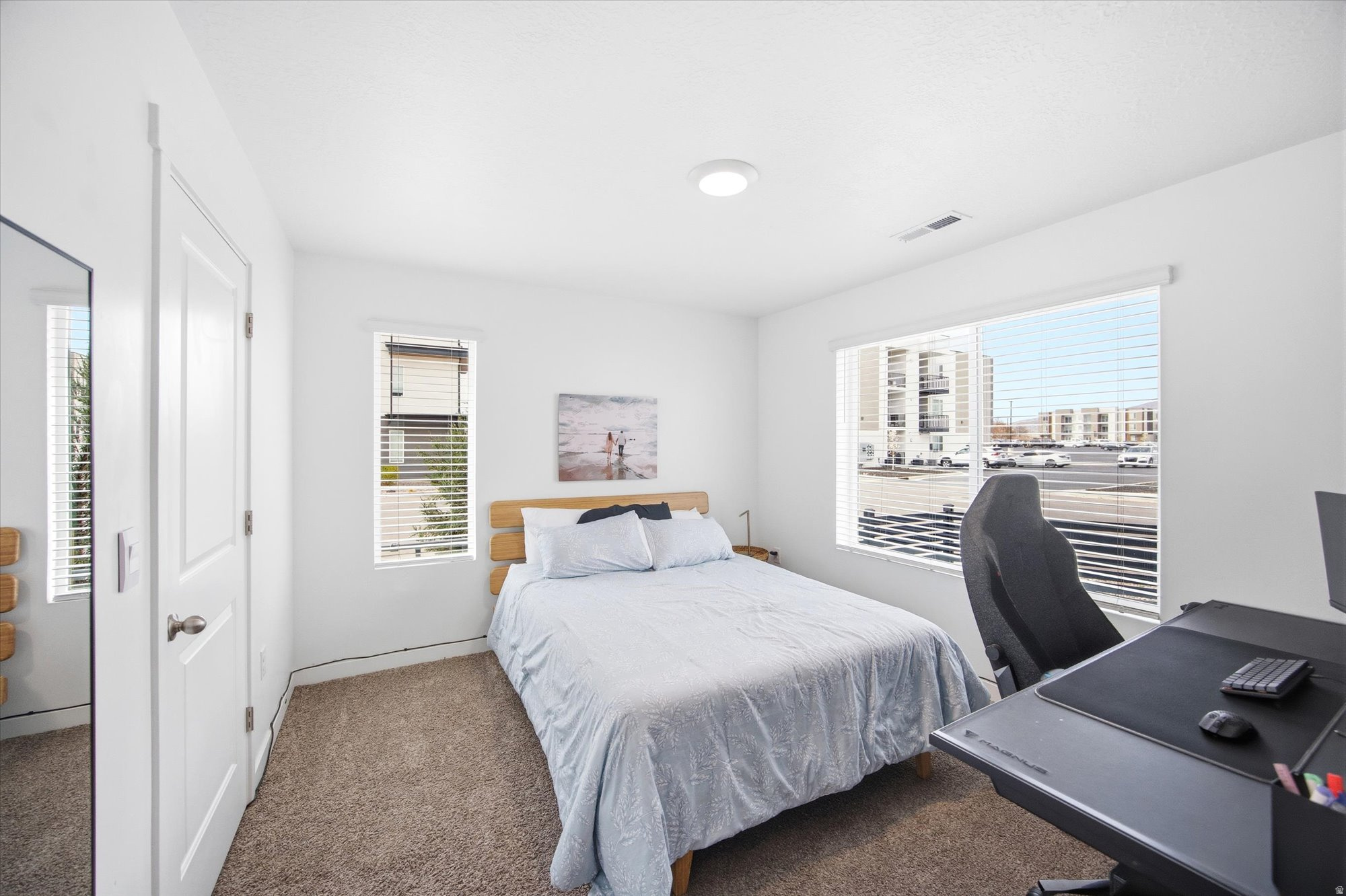 EDGEWATER TOWNHOMES - Residential