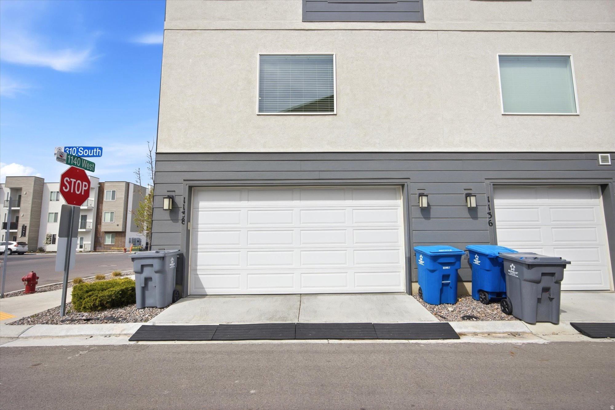 EDGEWATER TOWNHOMES - Residential