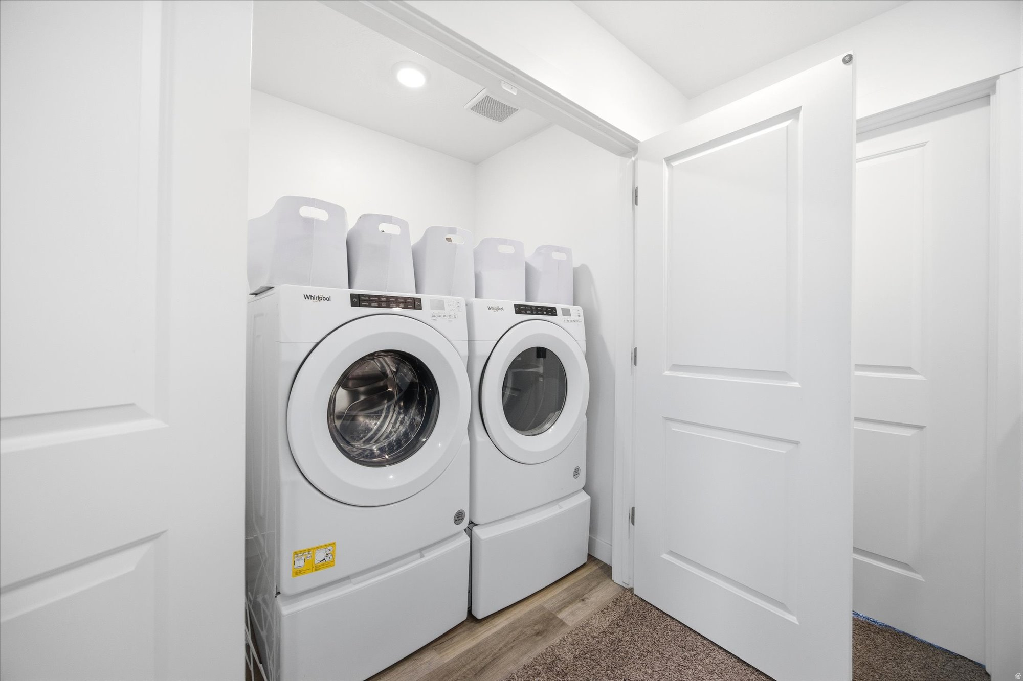 EDGEWATER TOWNHOMES - Residential