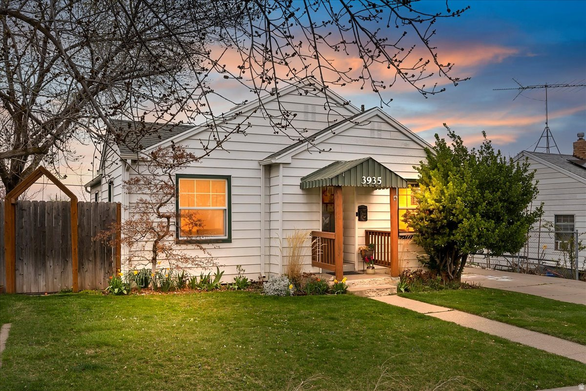 OAK RIDGE ACRES - Residential