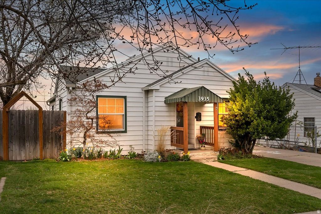 Photo of 3935 NORDIN AVE, South Ogden, UT 84403 (MLS # 2145421)