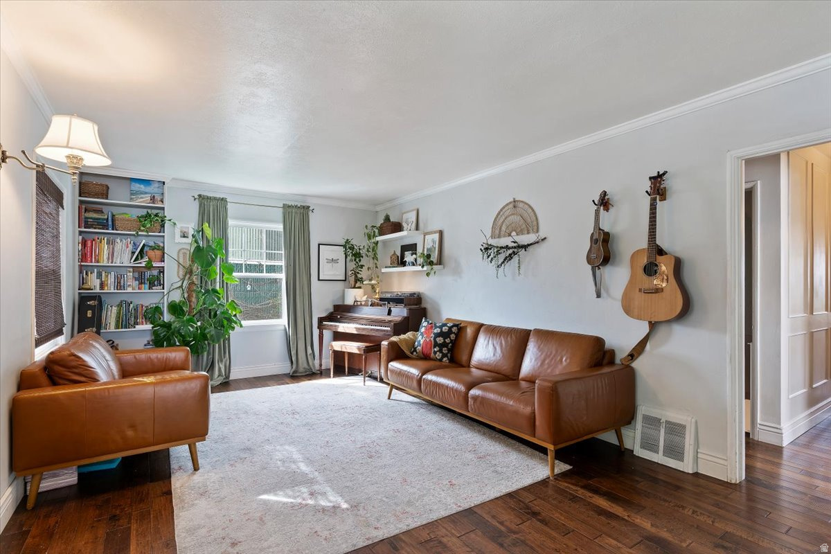 OAK RIDGE ACRES - Residential