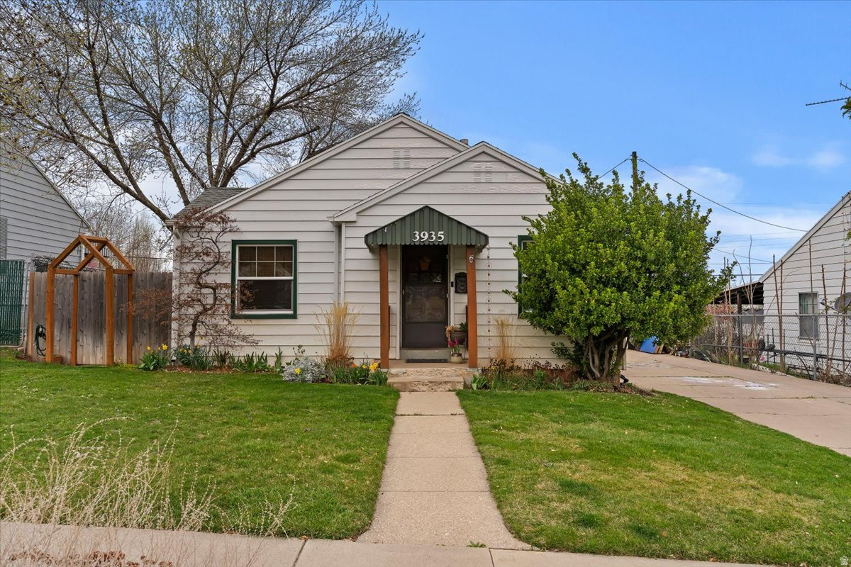 OAK RIDGE ACRES - Residential