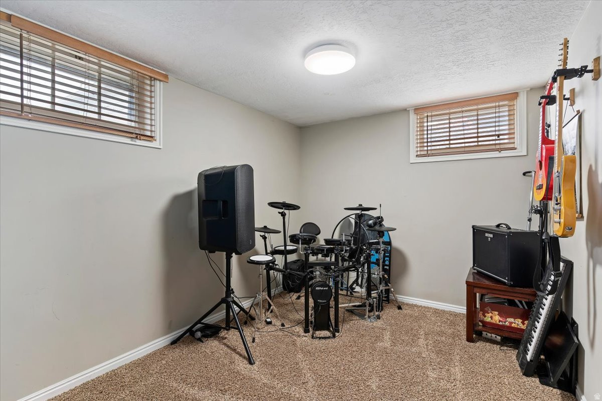 OAK RIDGE ACRES - Residential