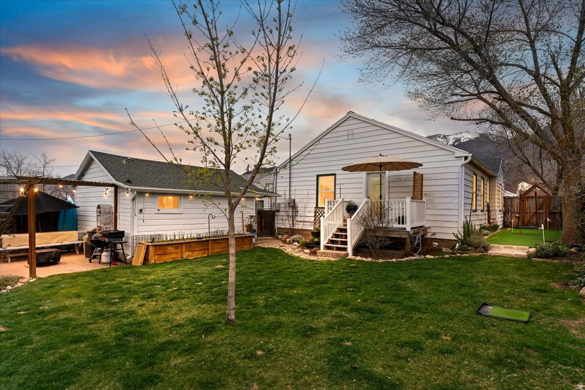 OAK RIDGE ACRES - Residential