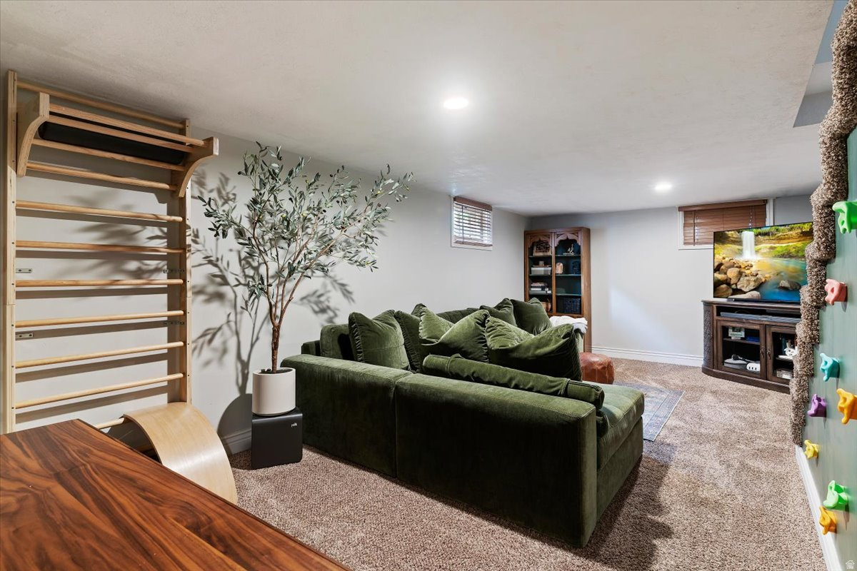 OAK RIDGE ACRES - Residential