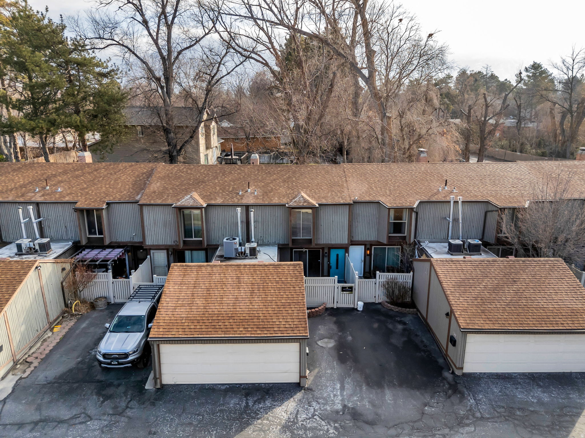 WILLOWS CONDM - Residential