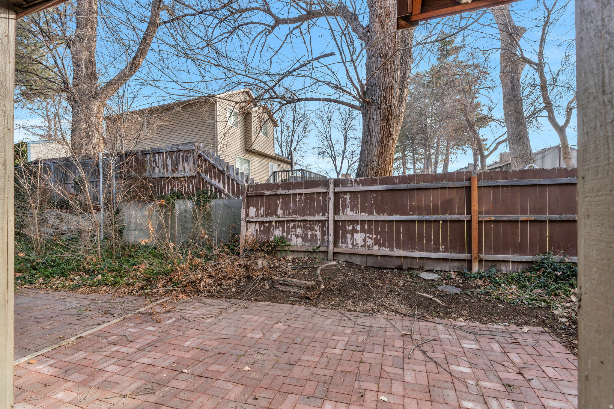 WILLOWS CONDM - Residential