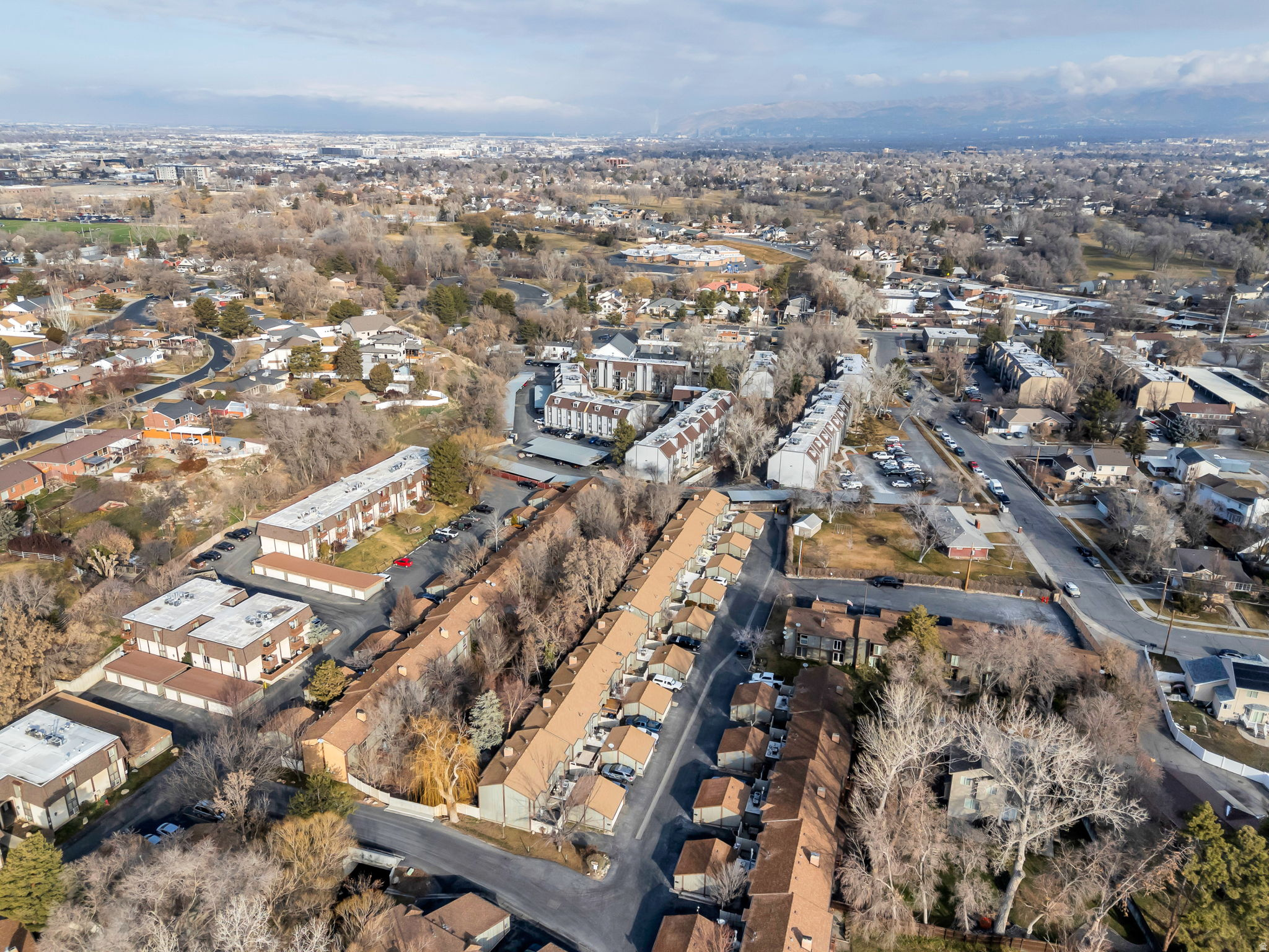 WILLOWS CONDM - Residential