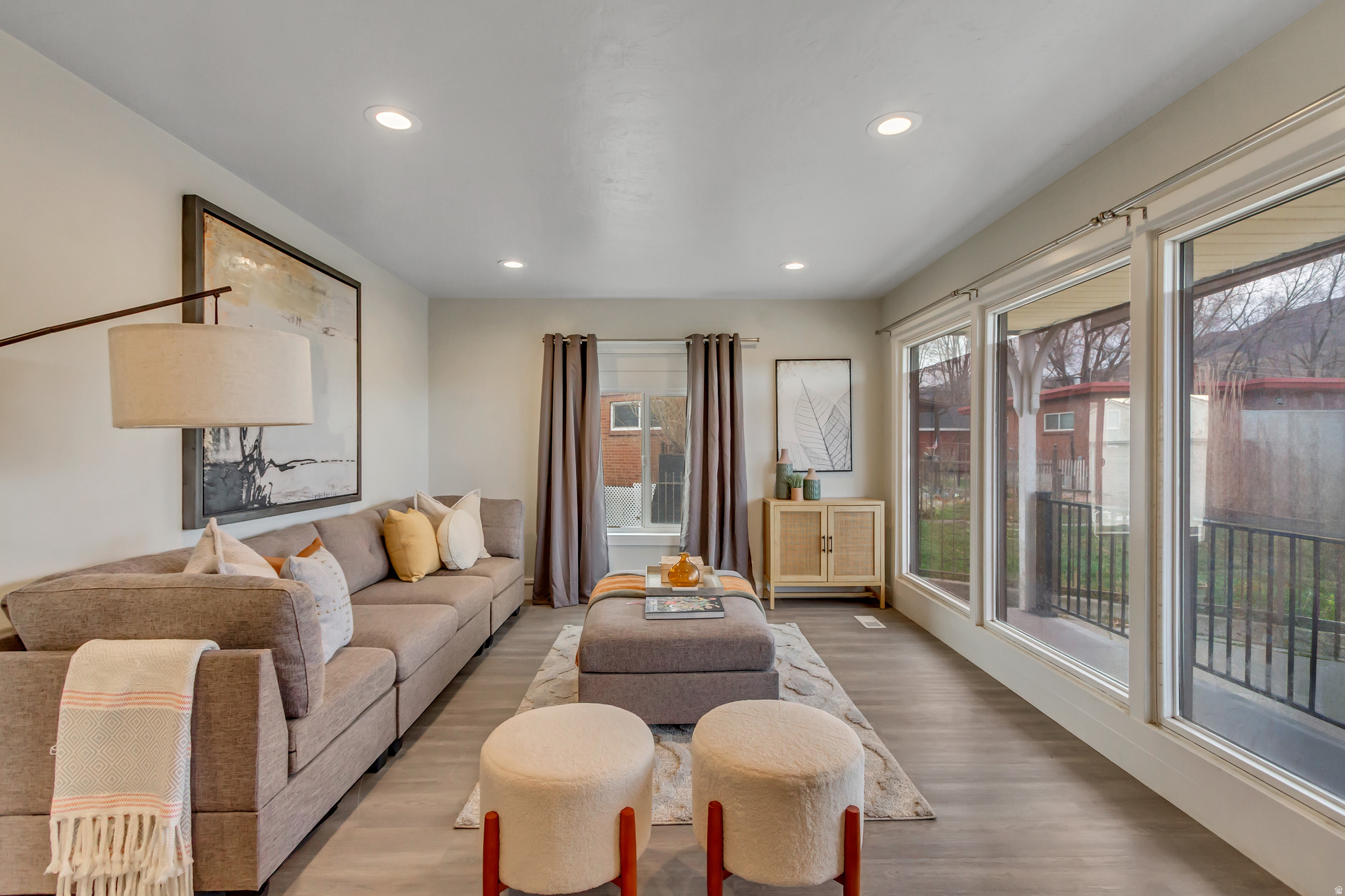 PLEASANT GRE - Residential