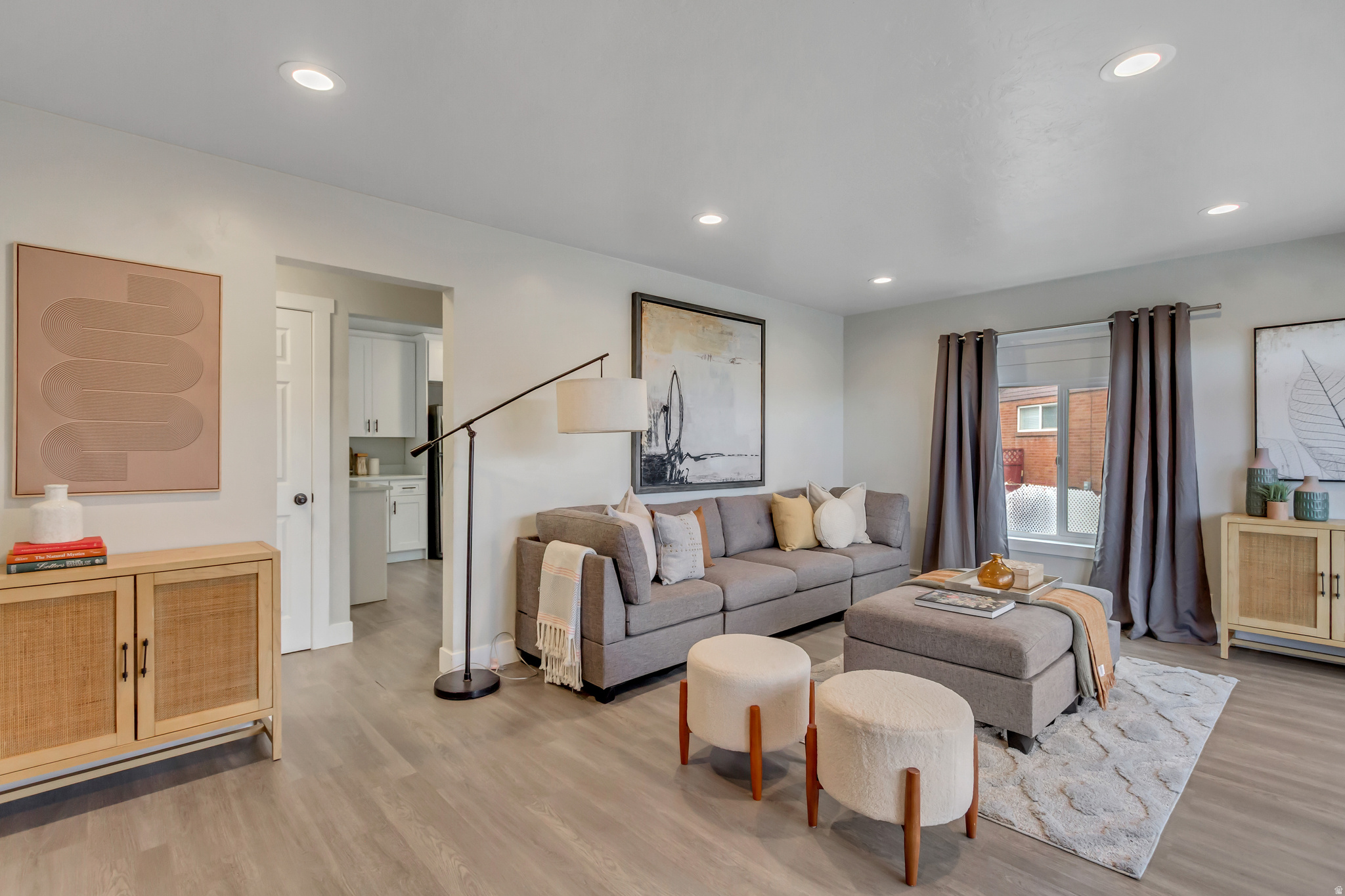 PLEASANT GRE - Residential