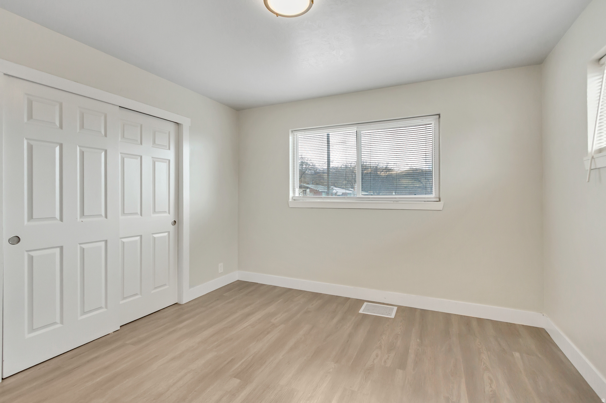 PLEASANT GRE - Residential