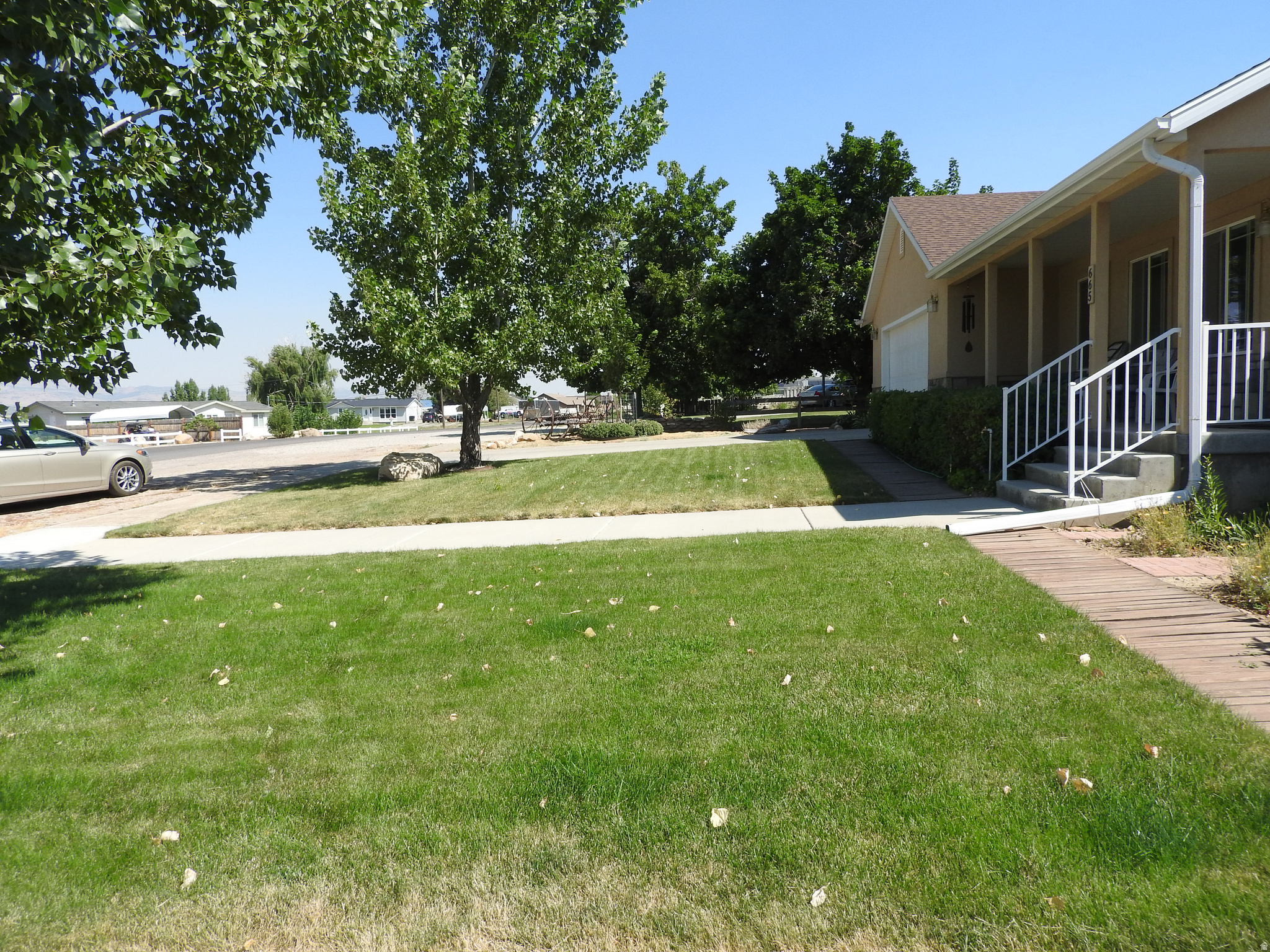 COUNTRY ROAD HAVEN - Residential