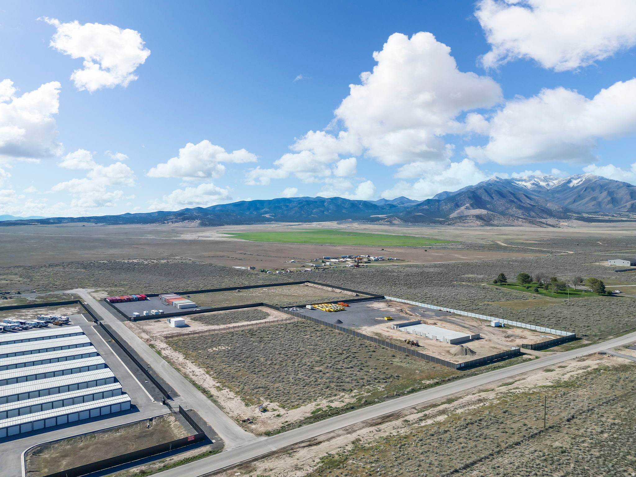 FAIRFIELD INDUSTRIAL PARK BOLINDER - Commercial Sale