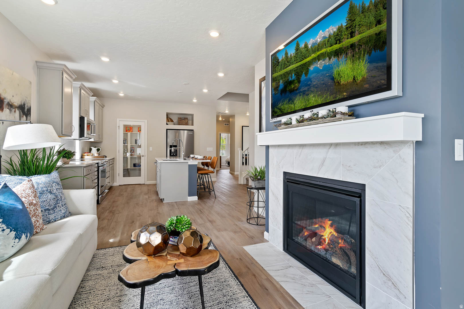 DAYBREAK SPRINGHOUSE - Residential