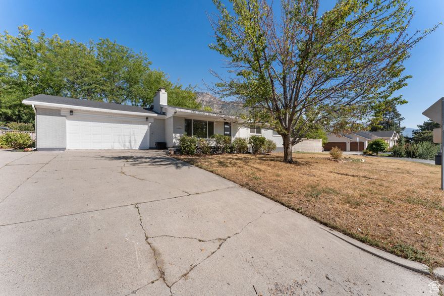 Charming home with open living spaces, bright interiors, and a private yard. Close to schools, parks, and shopping, this property offers comfort, convenience, and room to grow in a sought-after neighborhood.