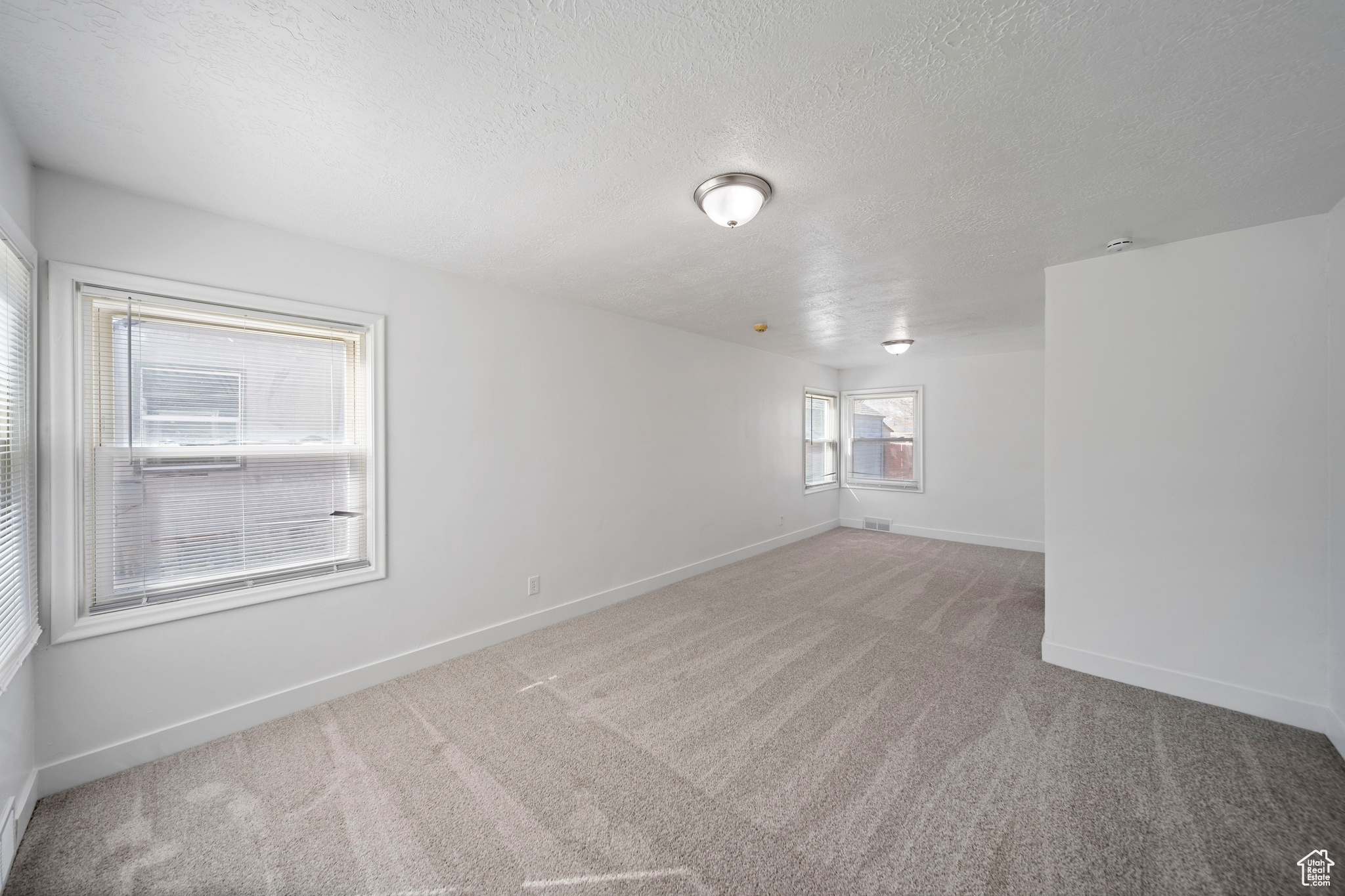 455 Parkway Ave, Tooele, Utah image 4