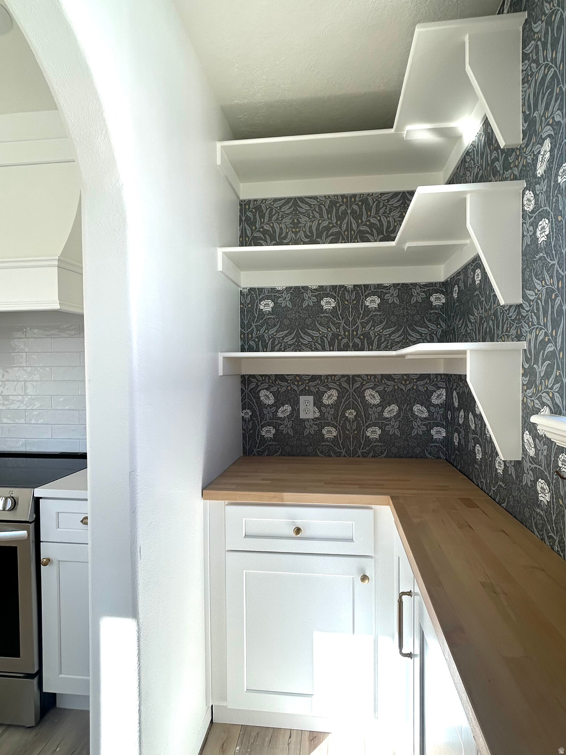 MAPLE MEADOWS - Residential