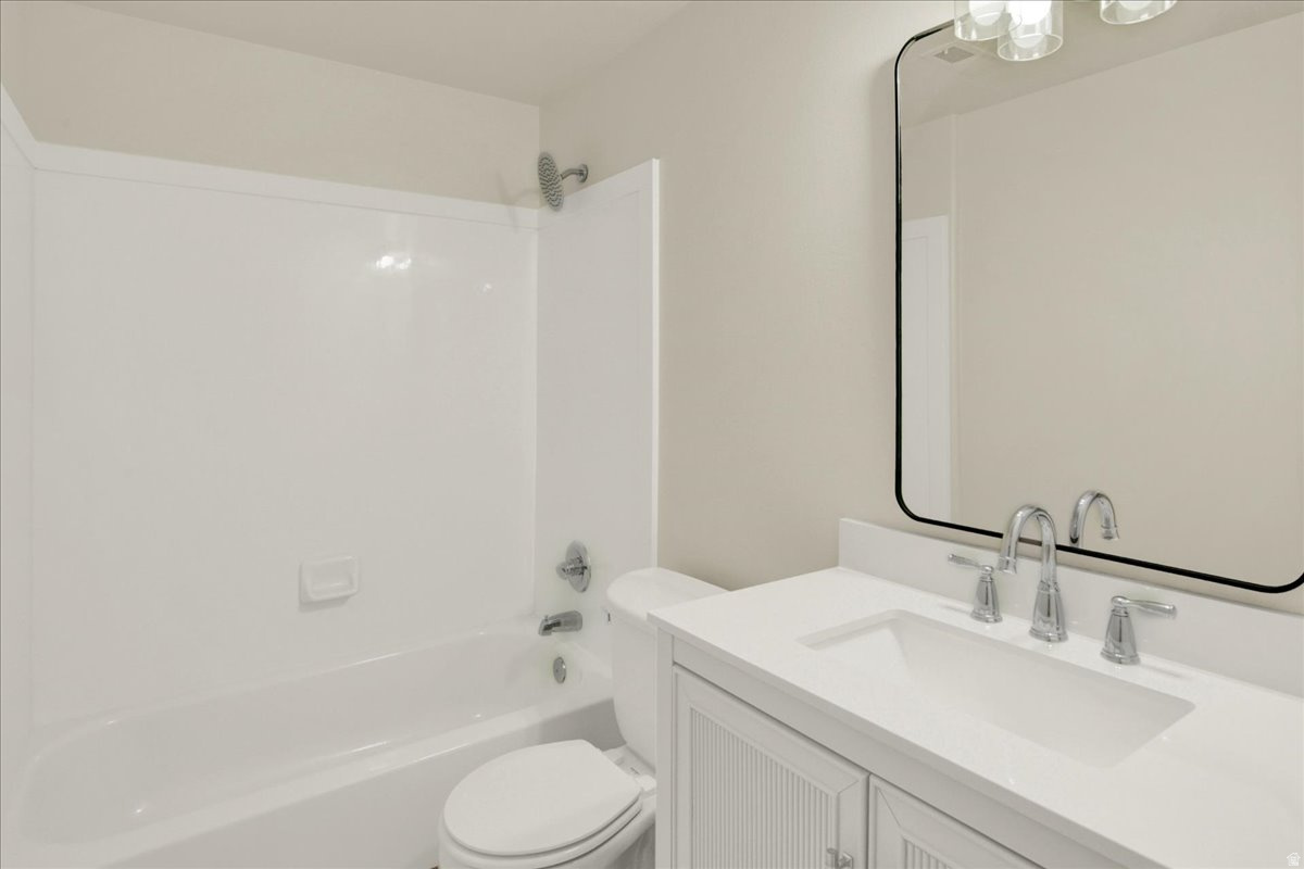 MAPLE MEADOWS - Residential