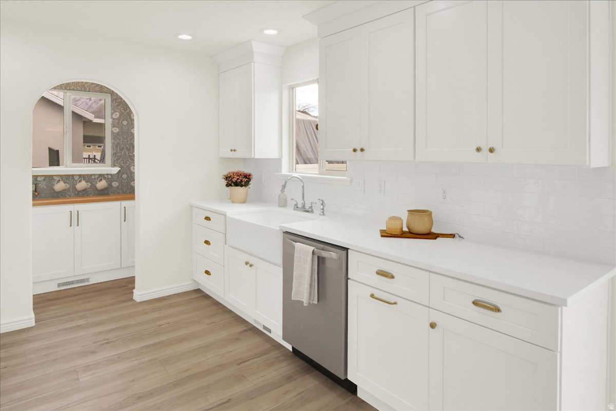 MAPLE MEADOWS - Residential