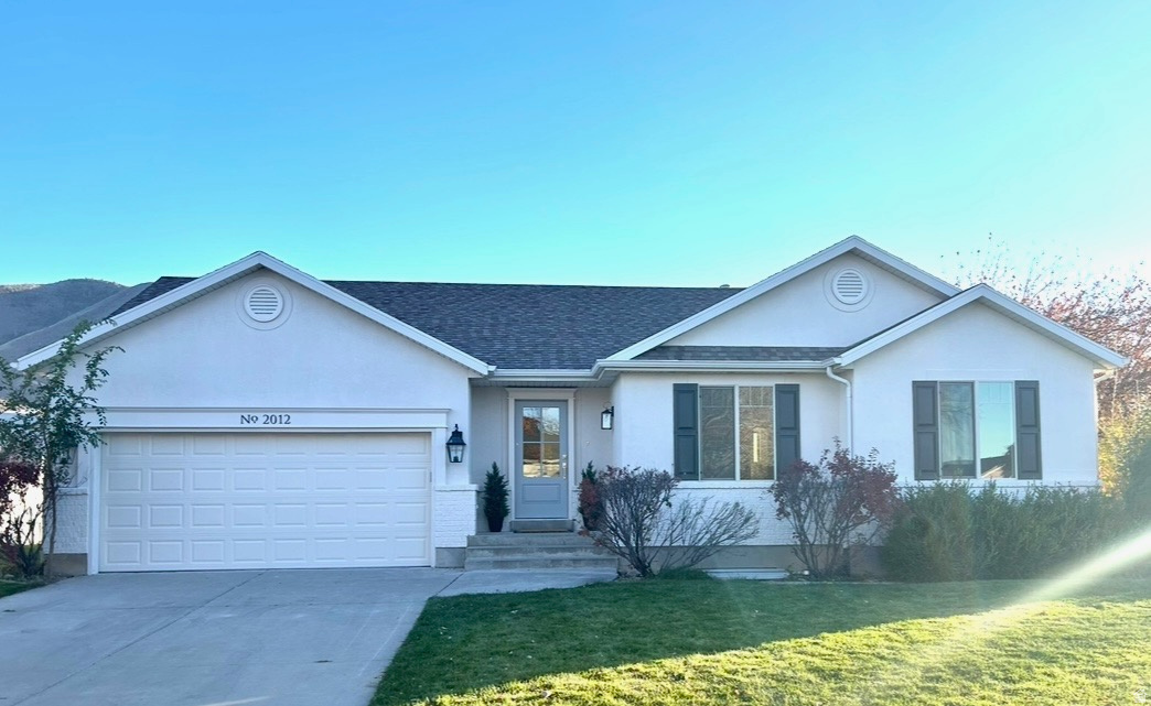 MAPLE MEADOWS - Residential