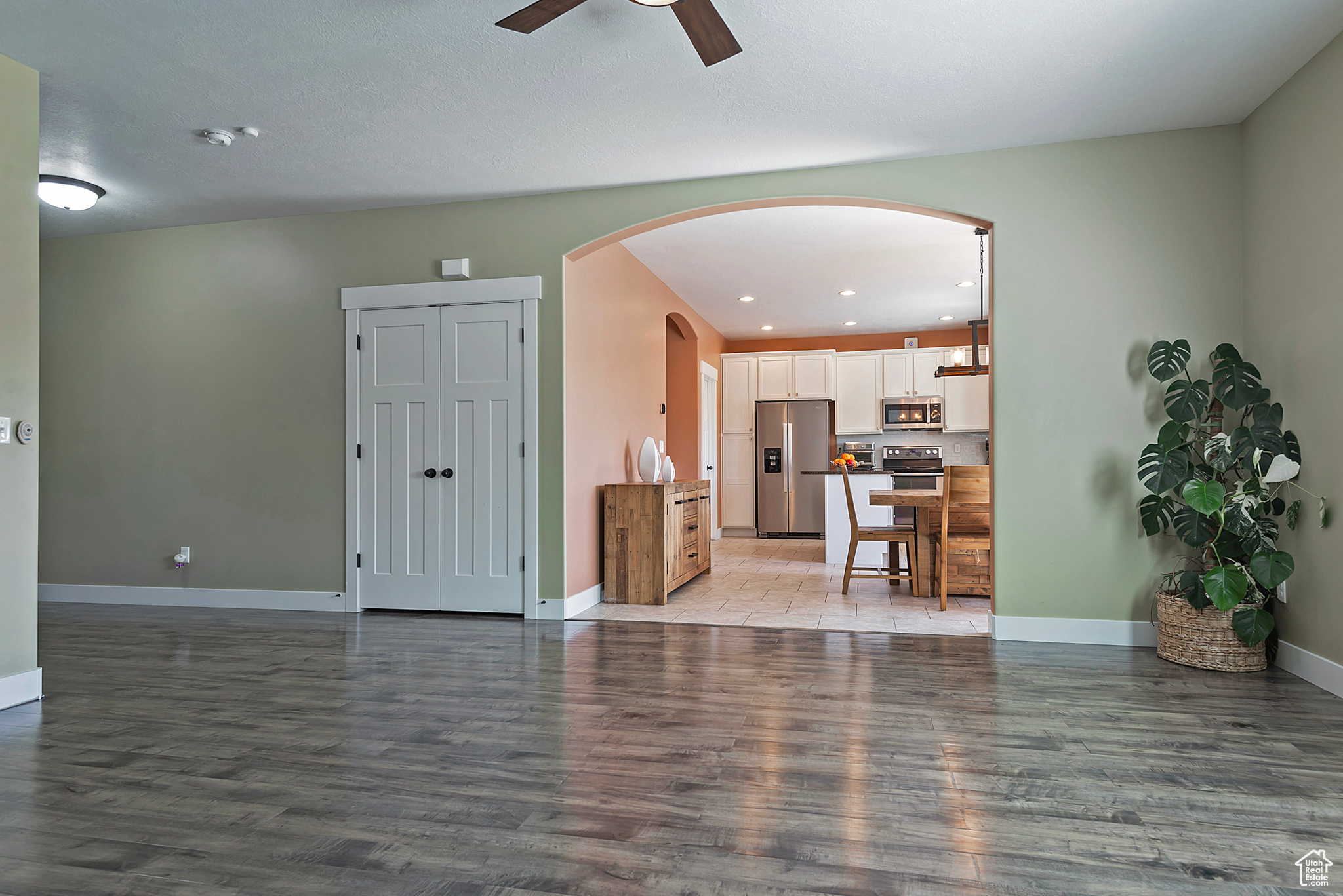 THANKSGIVING MEADOWS - Residential