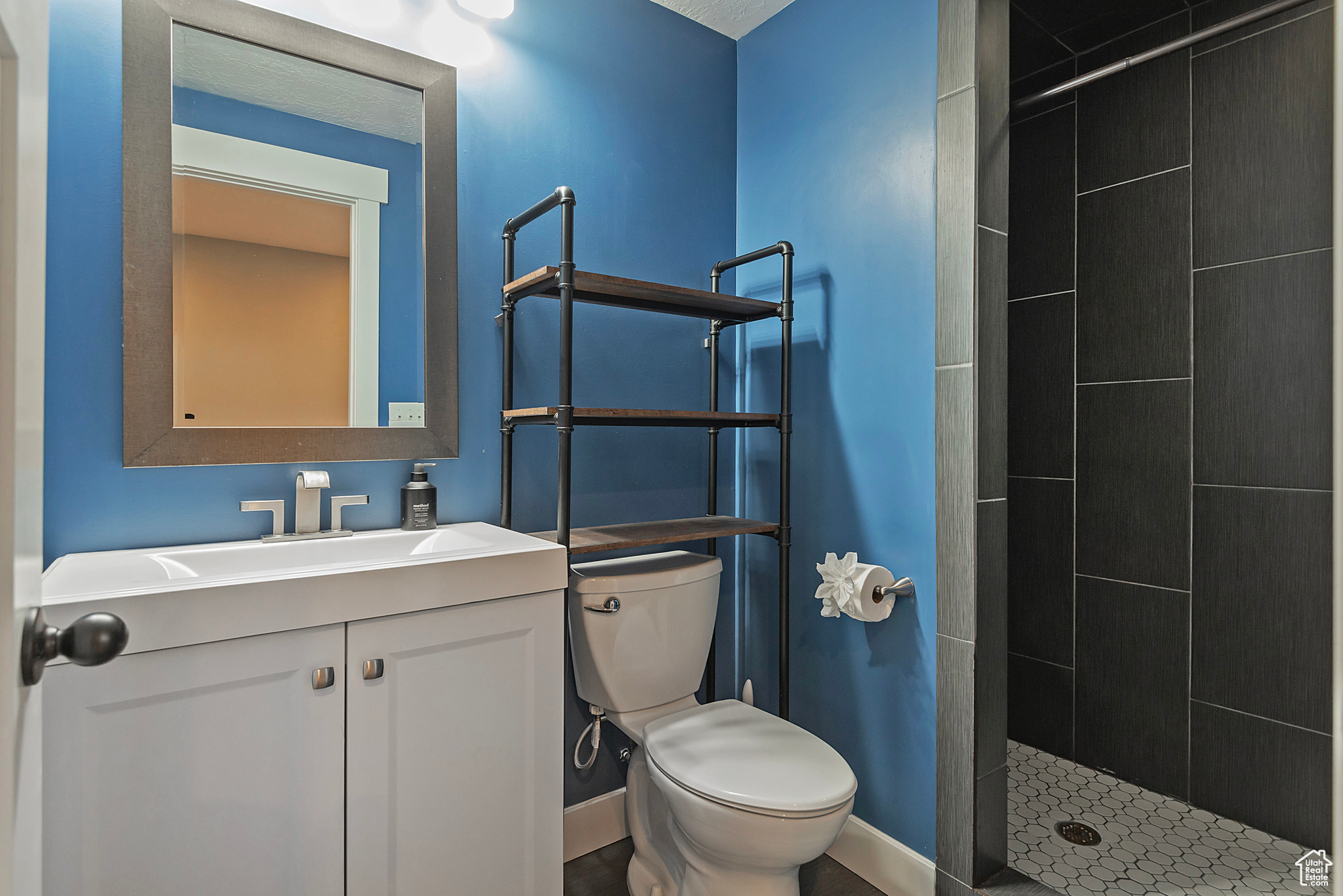 THANKSGIVING MEADOWS - Residential