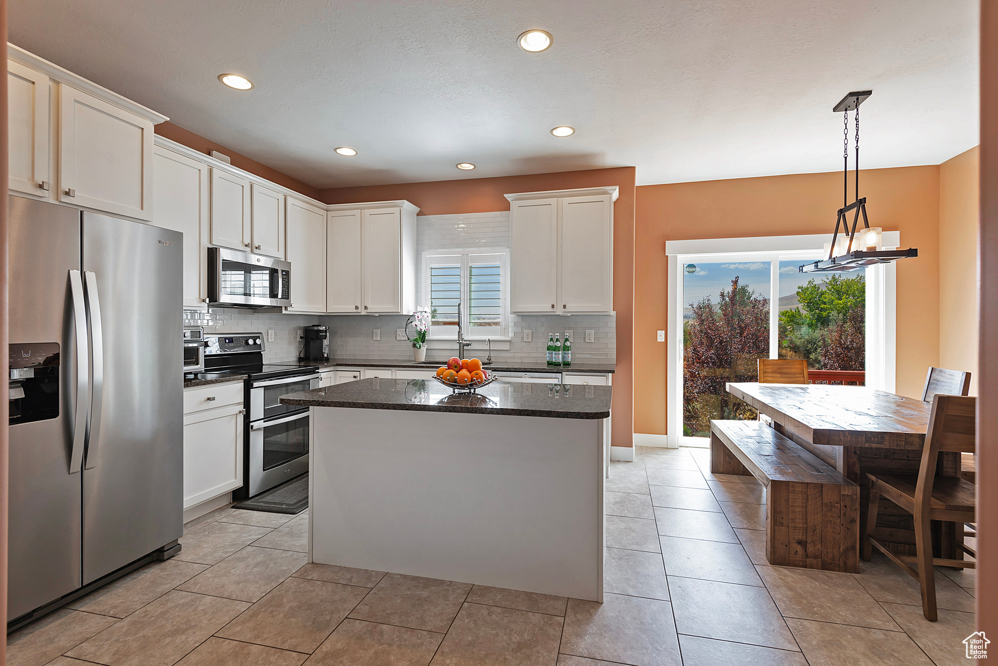 THANKSGIVING MEADOWS - Residential