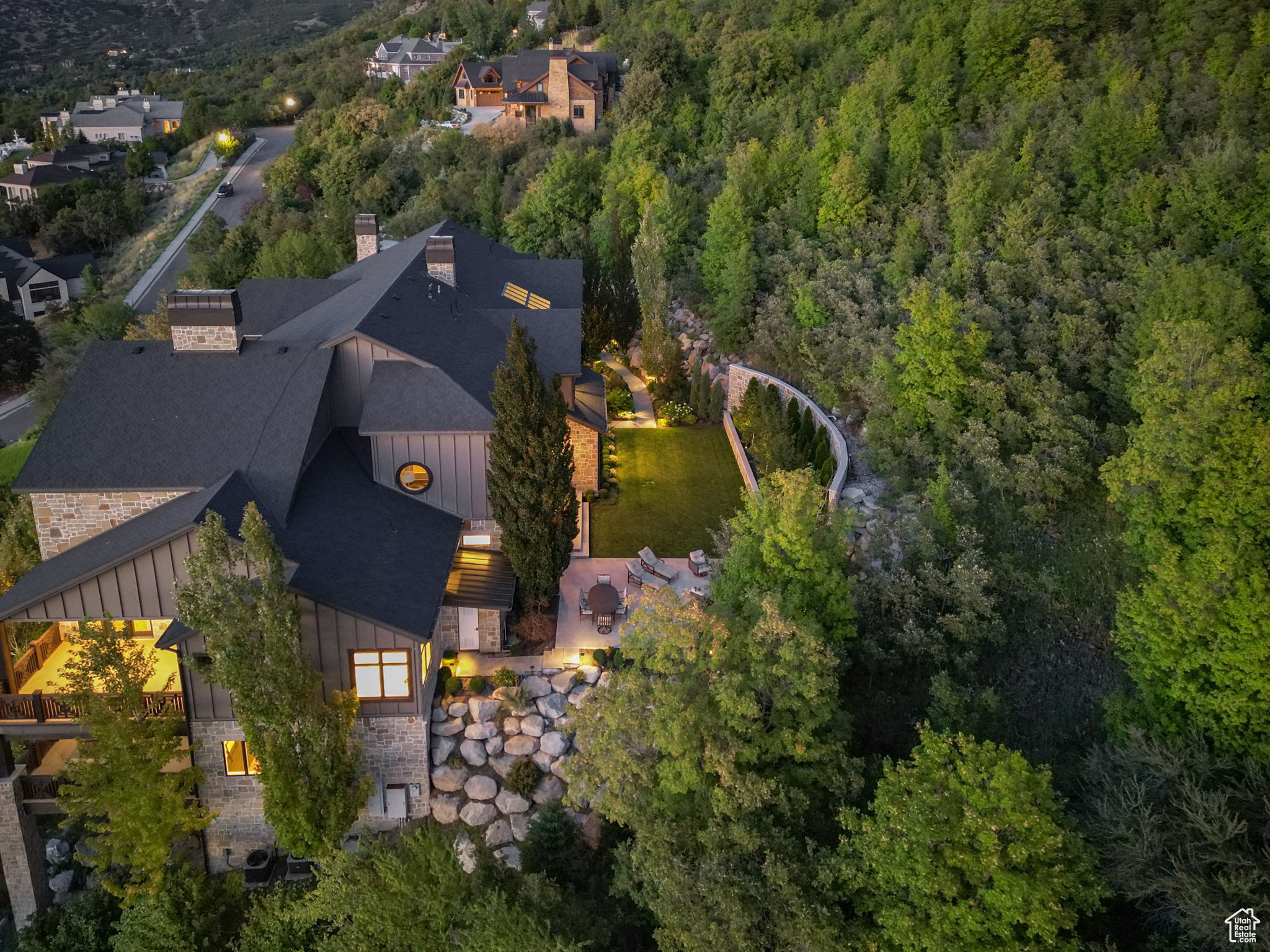 Sandy, Utah 84092, United States, 8 Bedrooms Bedrooms, ,10 BathroomsBathrooms,Residential,Pending,18868