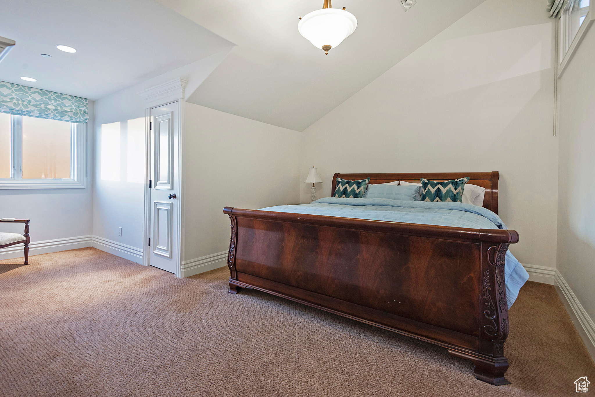 Sandy, Utah 84092, United States, 8 Bedrooms Bedrooms, ,10 BathroomsBathrooms,Residential,Pending,18868