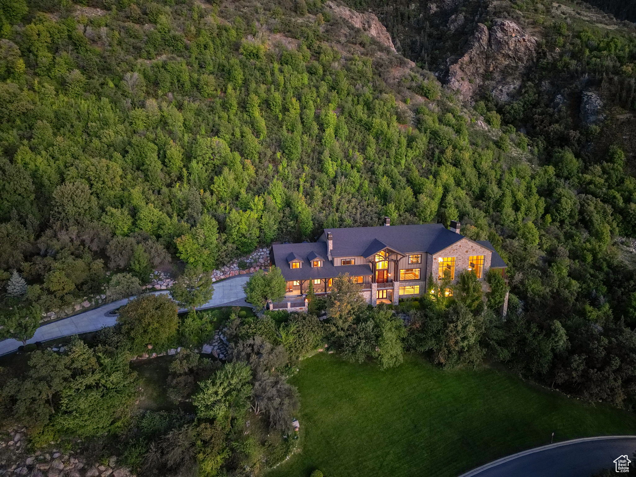 Sandy, Utah 84092, United States, 8 Bedrooms Bedrooms, ,10 BathroomsBathrooms,Residential,Pending,18868