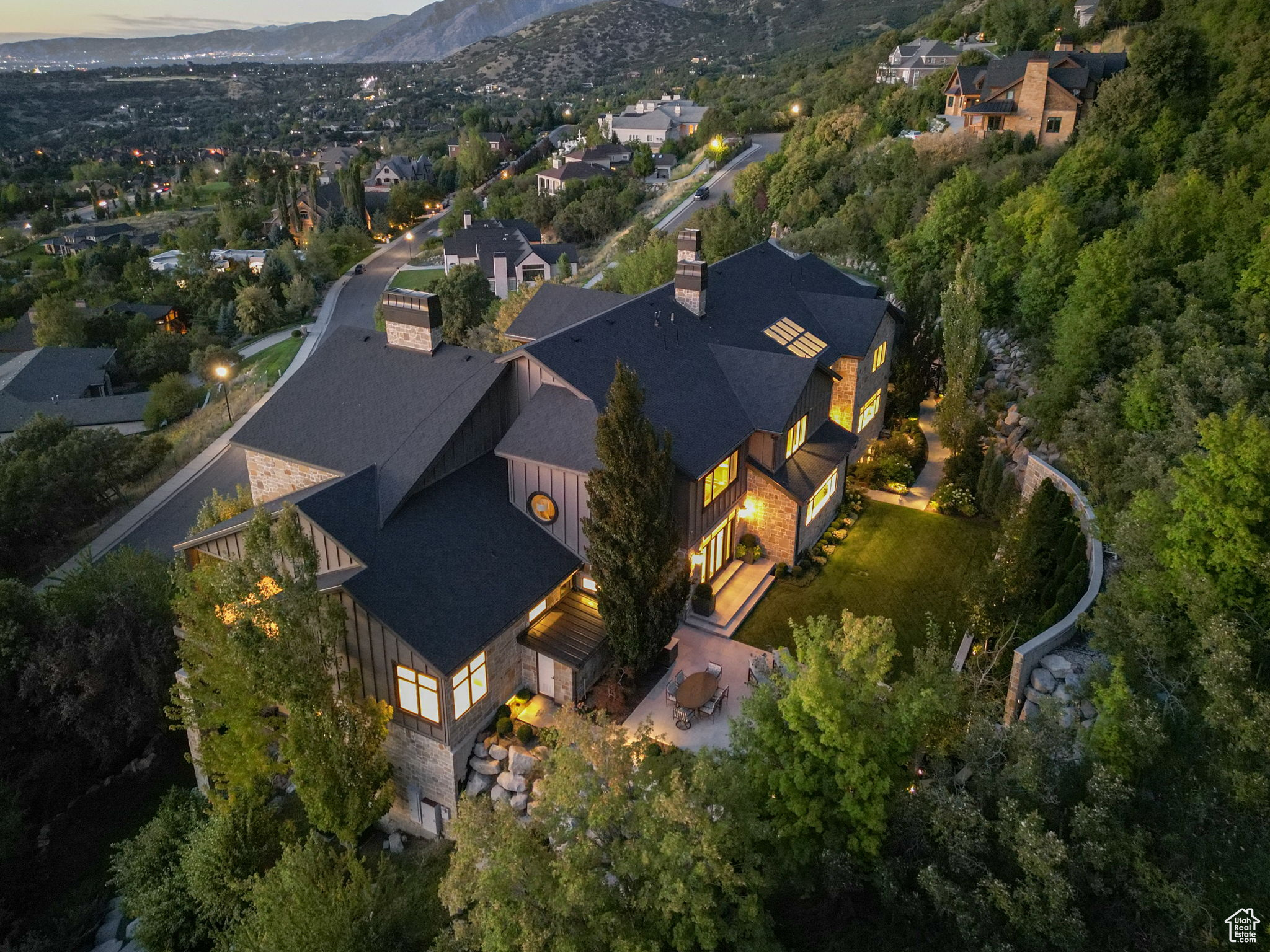 Sandy, Utah 84092, United States, 8 Bedrooms Bedrooms, ,10 BathroomsBathrooms,Residential,Pending,18868