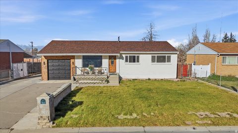 Tiny photo for 9886 S ANTIMONY LN, Sandy, UT 84094 (MLS # 2127063)