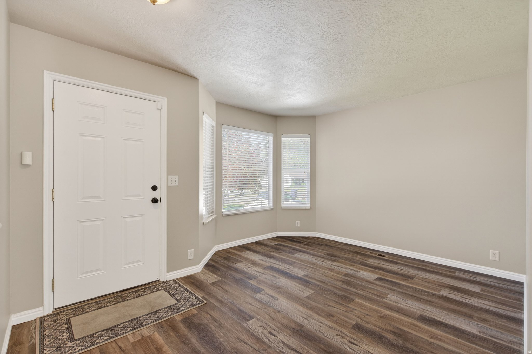 ROBERTS - Residential