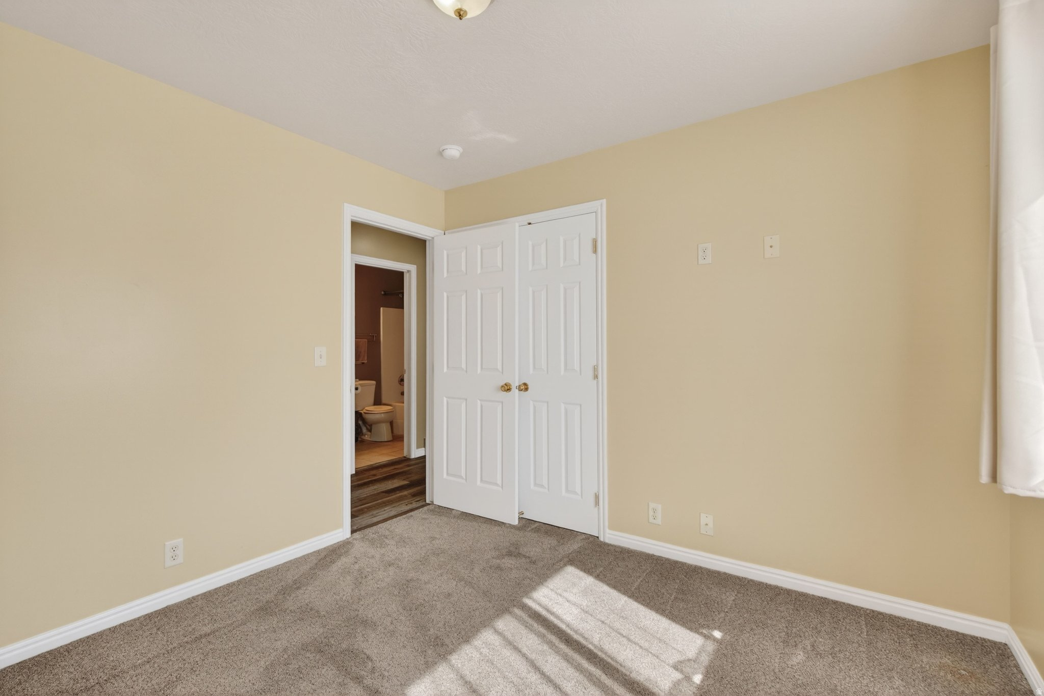 ROBERTS - Residential