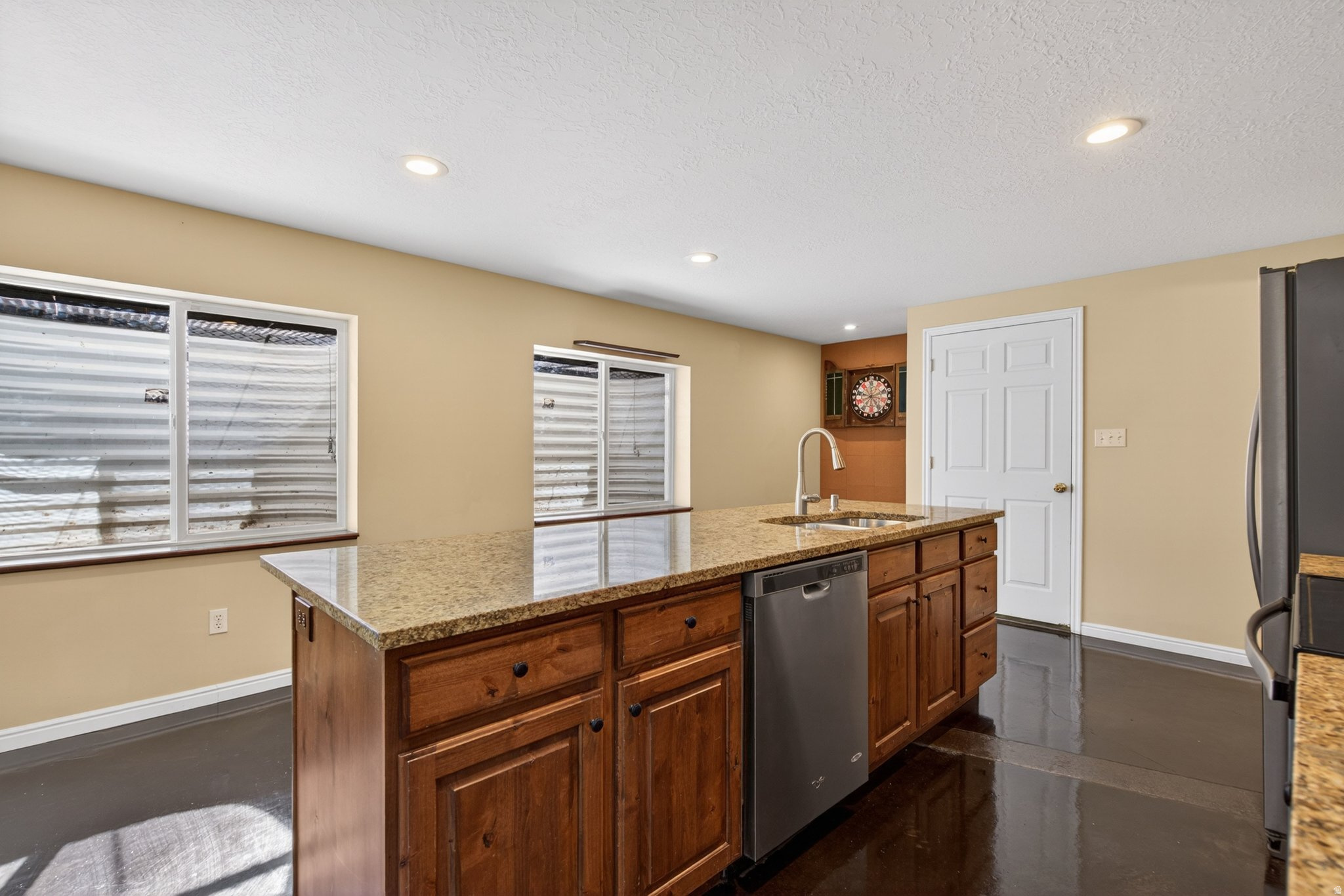 ROBERTS - Residential