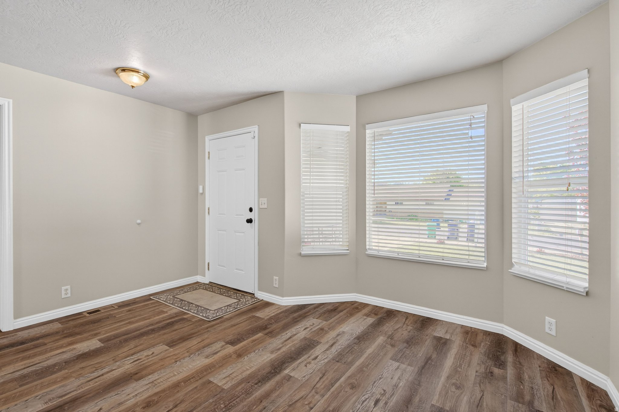 ROBERTS - Residential