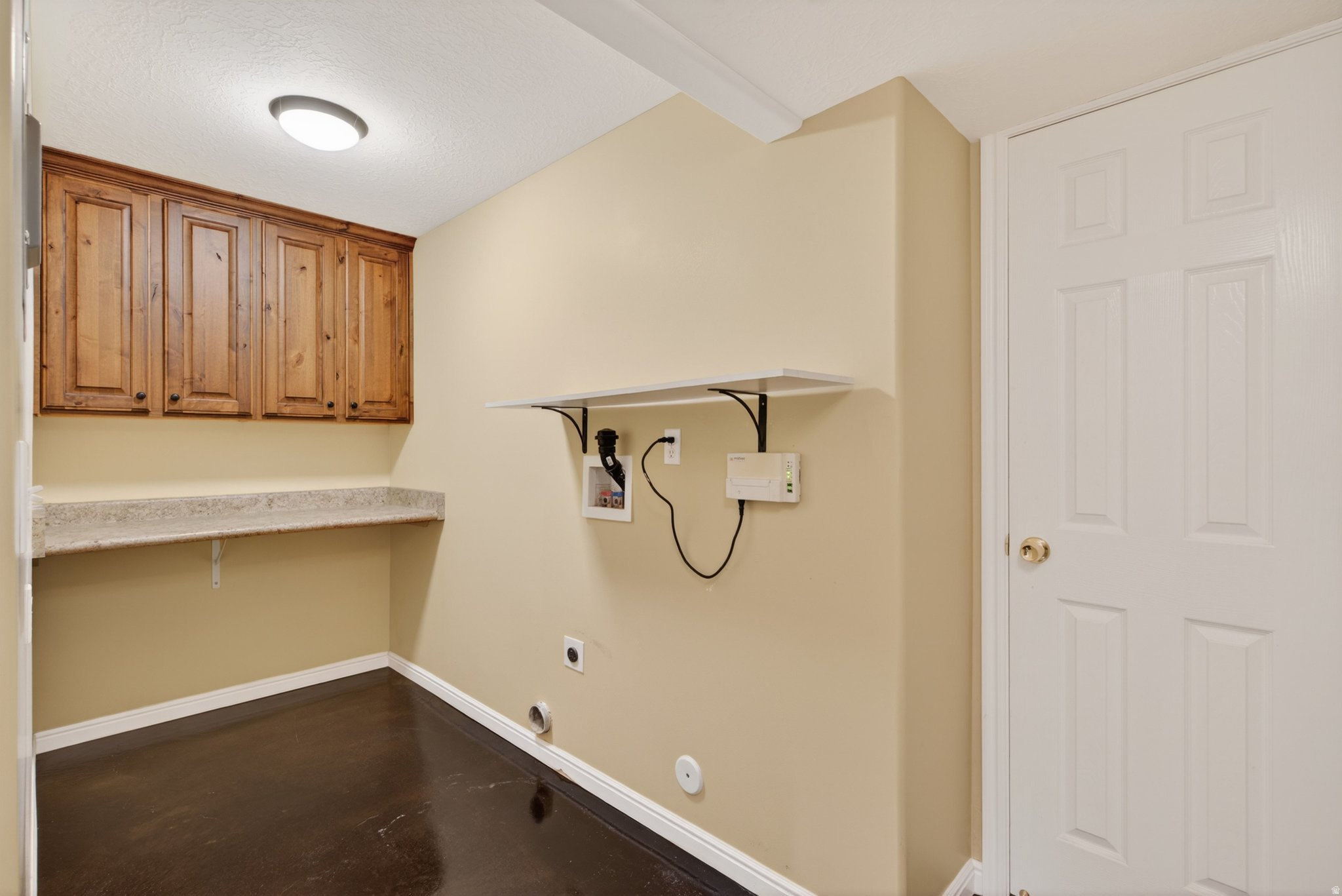 ROBERTS - Residential